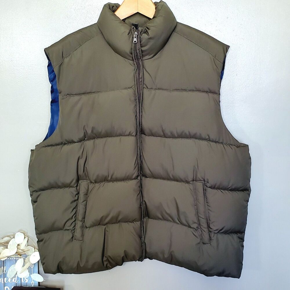 Old Navy Puffer Vest Men's Size XXL Full Zip Olive Green Pockets Cold Weather